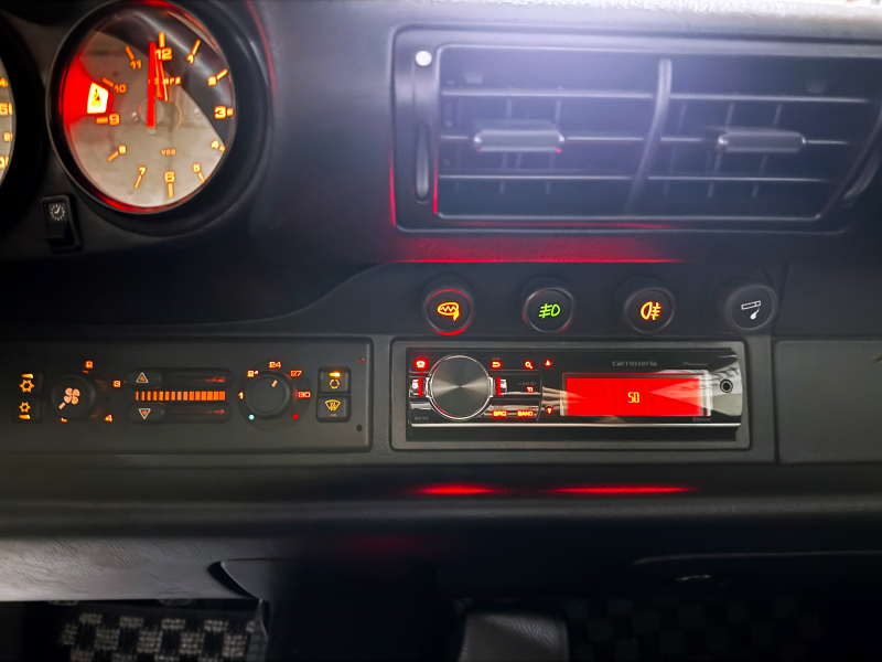 ポルシェ 911(Type993) カブリオレの中古車