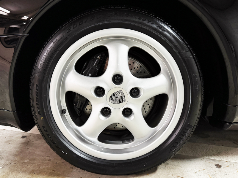 ポルシェ 911(Type993) カブリオレの中古車