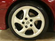 ポルシェ 911(Type993) カレラ ティプトロニックS エアロバージョン ミツワD車 後期バリオラムエンジン 禁煙 室内保管の中古車