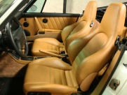 ポルシェ 911(Type964) カレラ2 ターボルックカブリオレ ティプトロニック 希少ディーラー車 室内保管 禁煙車の中古車