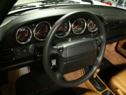 ポルシェ 911(Type964) カレラ2 ターボルックカブリオレ ティプトロニック 希少ディーラー車 室内保管 禁煙車の中古車