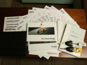 ポルシェ 911(Type997) GT3 後期3.8L D車 2011年モデル 1.8万km 2オーナー PCCB SPクロノ 全ディーラー整備 雨天未使用 禁煙 室内保管の中古車