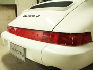 ポルシェ 911(Type964) カレラ2 ティプトロニック 希少右ハンドル ディーラー車 H29年12月EGオーバーホール済 禁煙 記録簿 室内保管の中古車