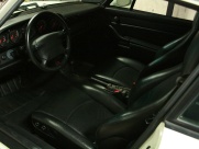 ポルシェ 911(Type993) カレラ ティプトロニックS サンルーフ 禁煙 室内保管車輌 記録簿付の中古車