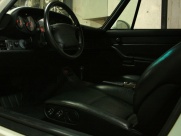 ポルシェ 911(Type993) カレラ ティプトロニックS サンルーフ 禁煙 室内保管車輌 記録簿付の中古車