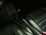 ポルシェ 911(Type964) カレラ2 5MT 2オーナー 希少低走行ディーラー車 フルオリジナル  サンルーフ 記録簿 禁煙室内保管の中古車