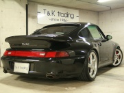 ポルシェ 911(Type993) ターボ 4WD 96年モデル ミツワD車 希少ブラックM H30/4エンジンオーバーホール済 記録21枚 禁煙室内保管の中古車