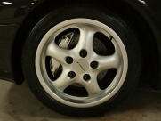ポルシェ 911(Type993) カレラ4 6MT 品川34No.D車 日本限定30台3.75ℓEG 希少エクスクルーシブオール革 車検毎記録25枚以上有の中古車