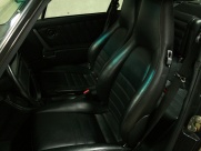 ポルシェ 911(Type964) カレラ2 5MT ミツワD車  希少ブラックメタリック ブラックレザー 禁煙 記録簿 室内保管車の中古車