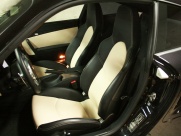 ポルシェ 911(Type997) ターボS PDK 2011年式D車 PCCB 2トーンフルレザー サンルーフ 全ディーラー整備室内保管禁煙車の中古車