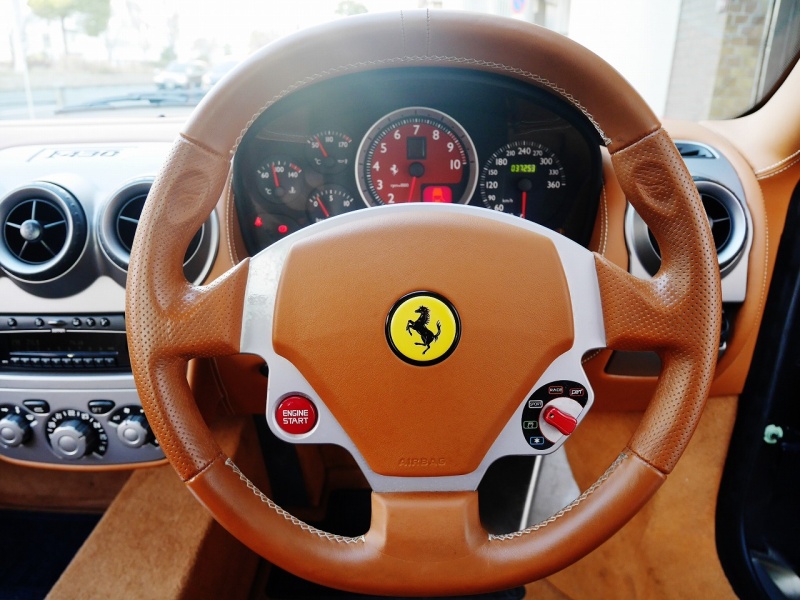 アルフレッド ダンヒル フェラーリ ステアリング 純銀キーリング