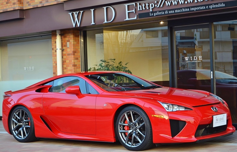 中古車・新車情報 レクサス LFA 