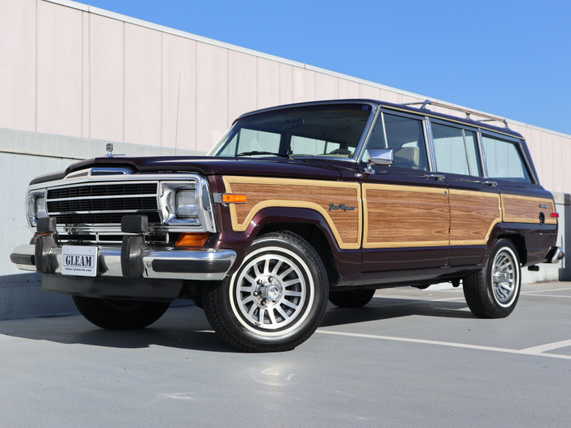 ジープ グランドワゴニア 1991年式　最終モデル　5.9L　V8