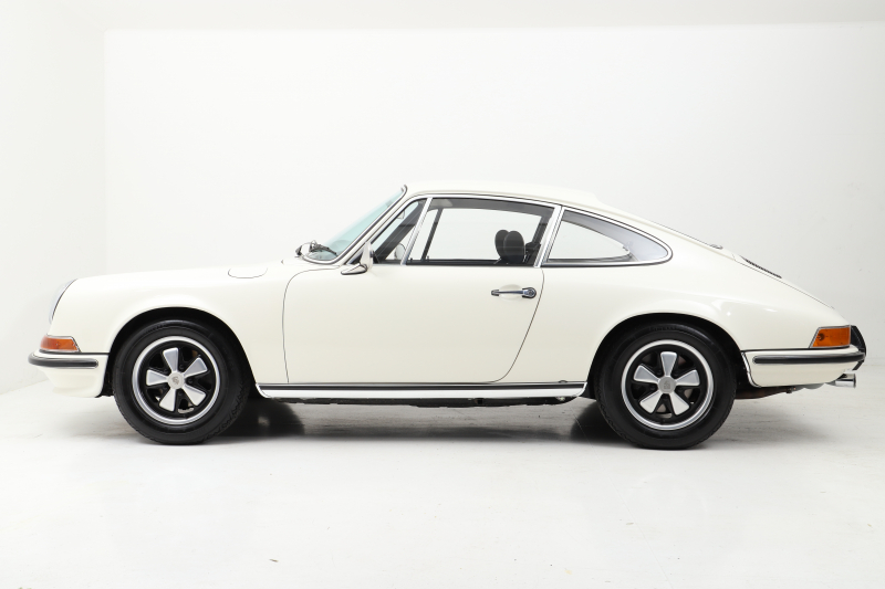 ポルシェ 911(Type911) 911T　2.4 　ﾃﾞｨｰﾗｰ車