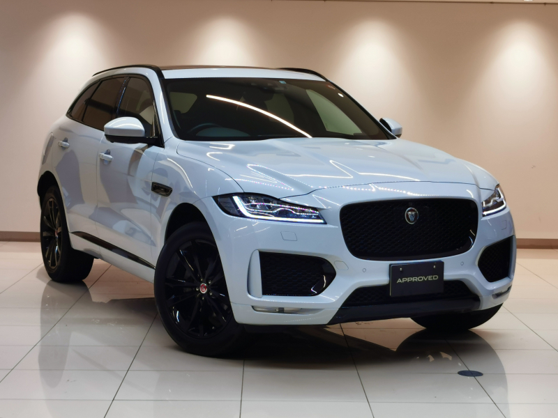 ジャガー F-PACE チェッカーフラッグED 2.0L D180 AWD 〇サンルーフ 本革 シートヒーター インタラクティブドライバーディスプレイ ACC MERIDIAN 20インチアルミホイール サラウンドカメラ パワーテールゲート