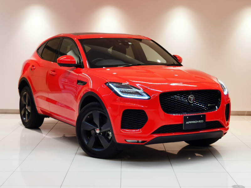 ジャガー E-PACE チェッカーフラッグED 2.0L P250 AWD 1オーナー インタラクティブドライバーディスプレイ フロントシートヒーター ACC LEDヘッドライト パドルシフト OP19インチアルミホイール ブラインドスポットモニター