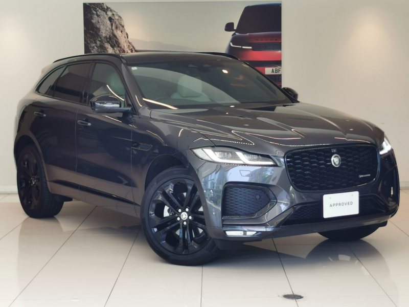 ジャガー F-PACE RダイナミックSE 2.0L D200 AWD 1オーナー 白革シート サンルーフ フロントシートヒーター MERIDIAN™サウンド 21インチアルミホイール ワイヤレスデバイスチャージング インタラクティブドライバーディスプレイ コールドクライメートパック