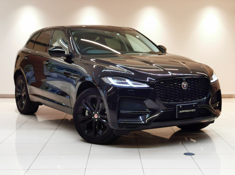 ジャガー F-PACE S 2.0L D200 AWD 1オーナー サンルーフ フロントシートヒーター ワイヤレスデバイスチャージ ACC プレミアムLEDヘッドライト 21インチアルミホイール Pivi Proシステム ブラインドスポットモニター パドルシフト