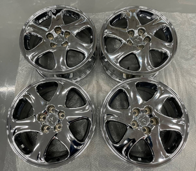 GM純正　メッキアルミ 三菱 後期GTO 純正品 後期GTO 18インチメッキホイール Z15A Z16A